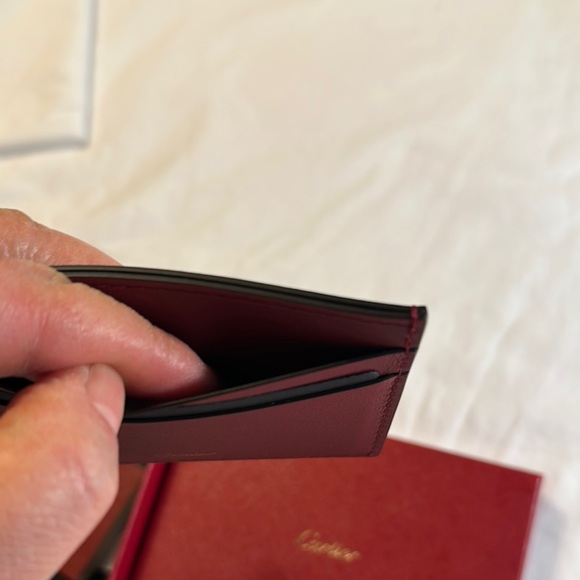 Cartier Red Card Holder with Gold Panther Design - Picture 5 of 14